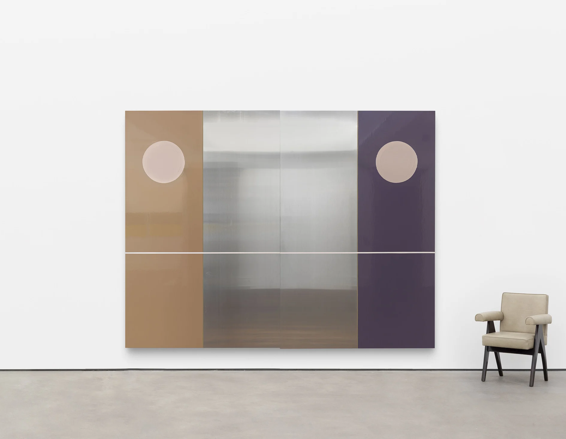 Installation view, Richard Artschwager and Gary Hume, 2026. Photography by Genevieve Hanson. Courtesy of the artists and Sprüth Magers.