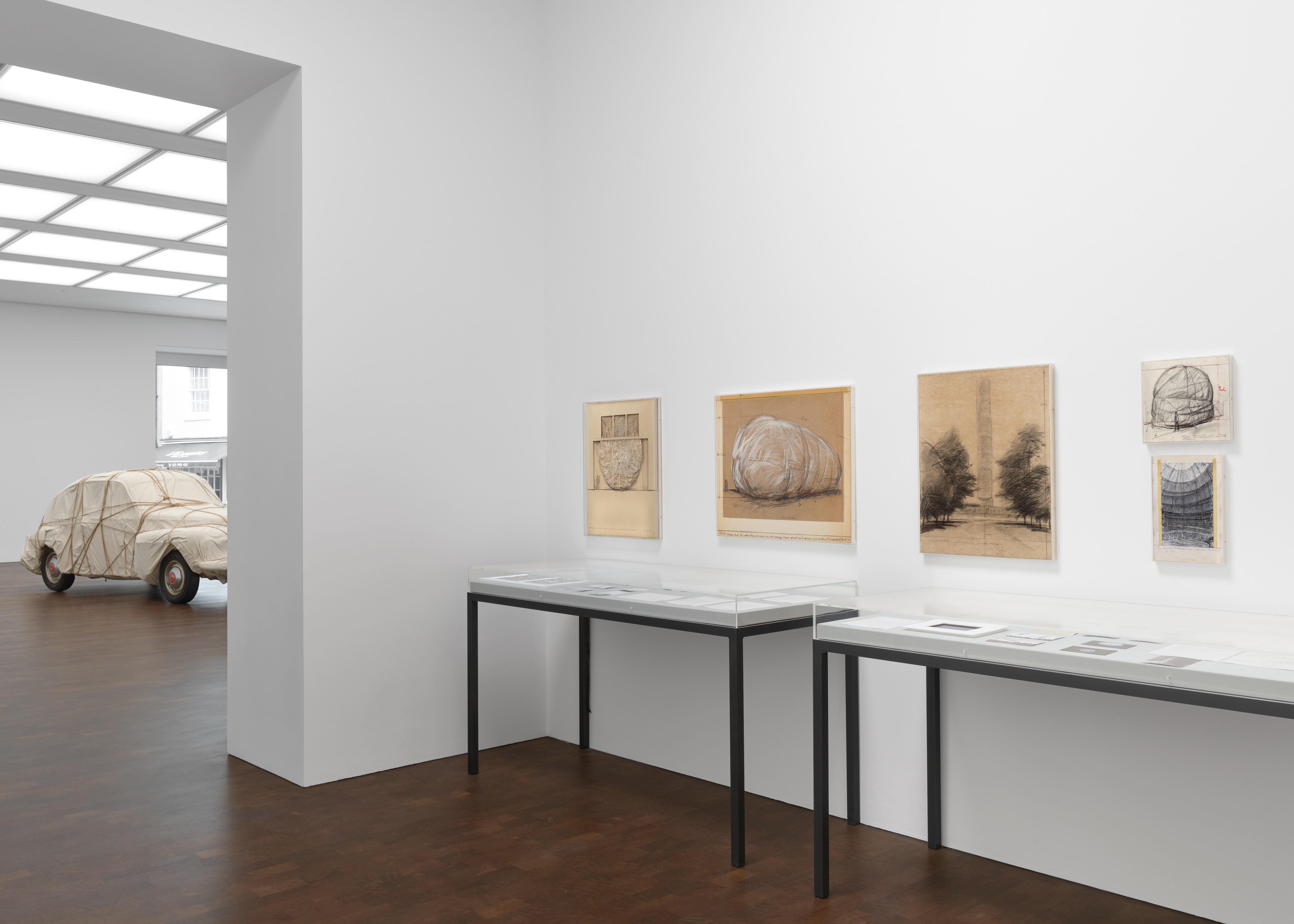 Installation view, Air, 2026. Artwork © Christo and Jeanne-Claude Foundation. Photo: Vladimir Yachachev. Courtesy of the artists and Gagosian.