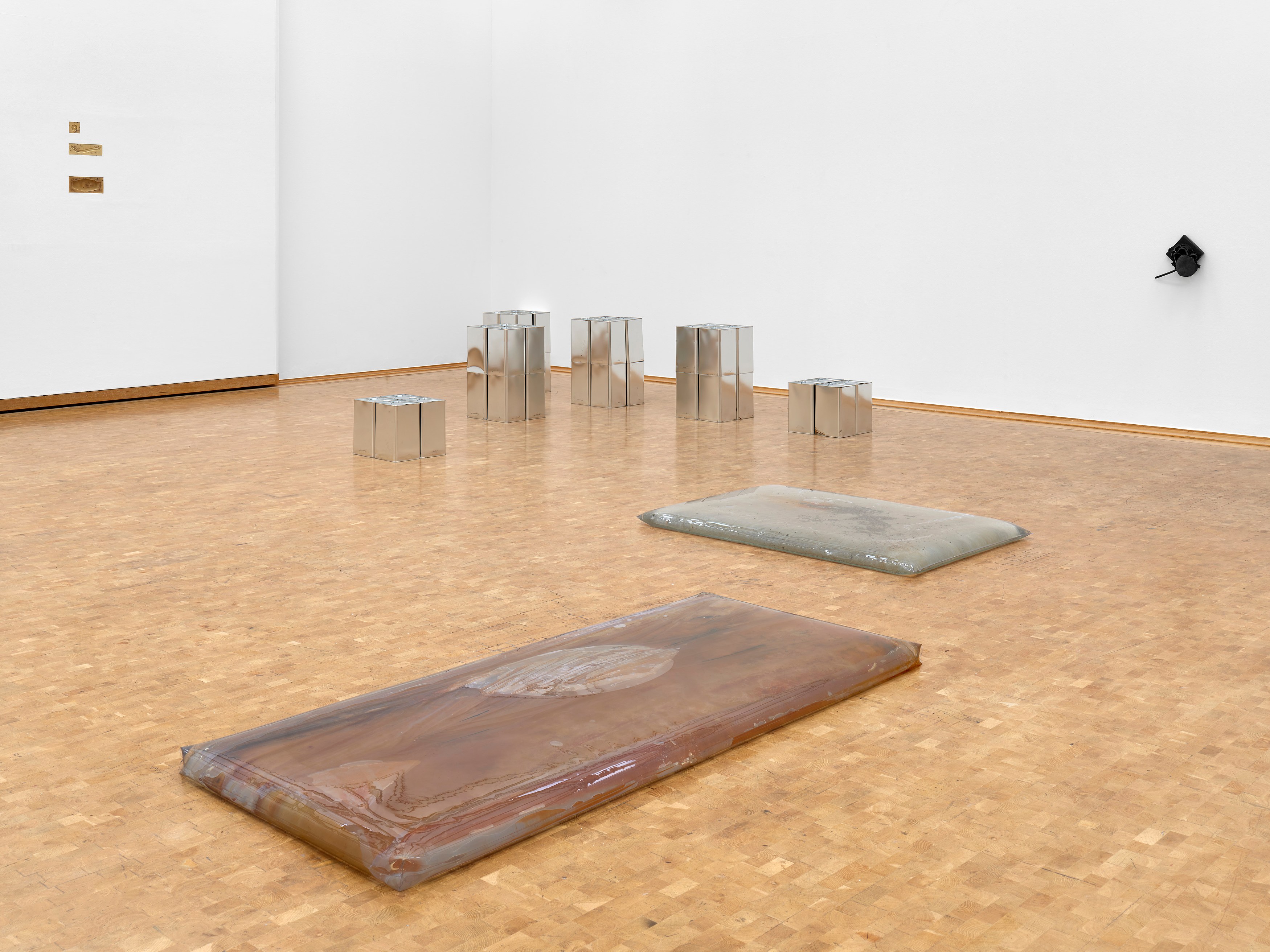 Installation view, sum, 2026. Courtesy of the artists and Museum Abteiber, Mönchengladbach.