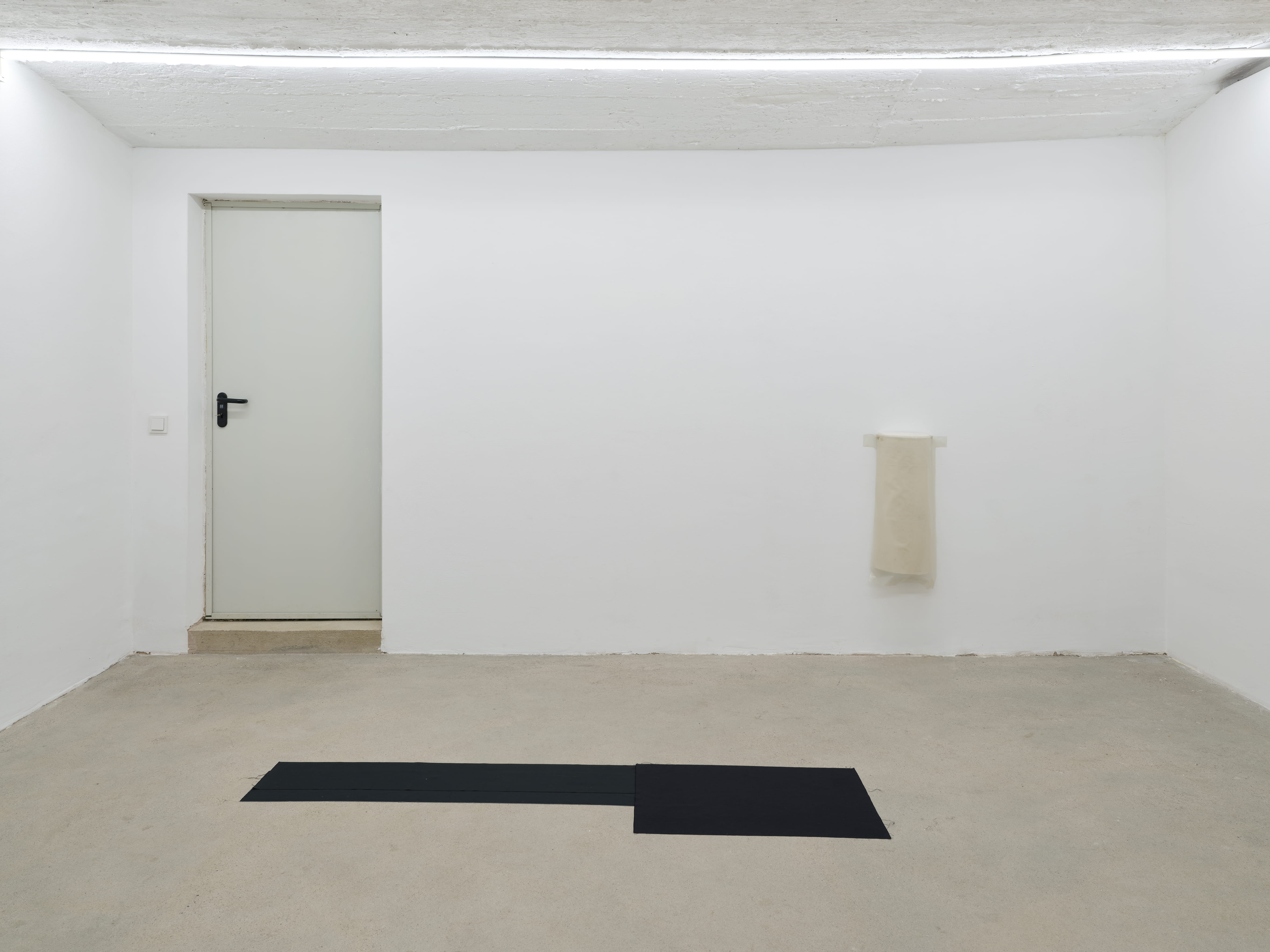 Installation view, Scindere, 2026. Courtesy of the artists and Josey, Cologne.