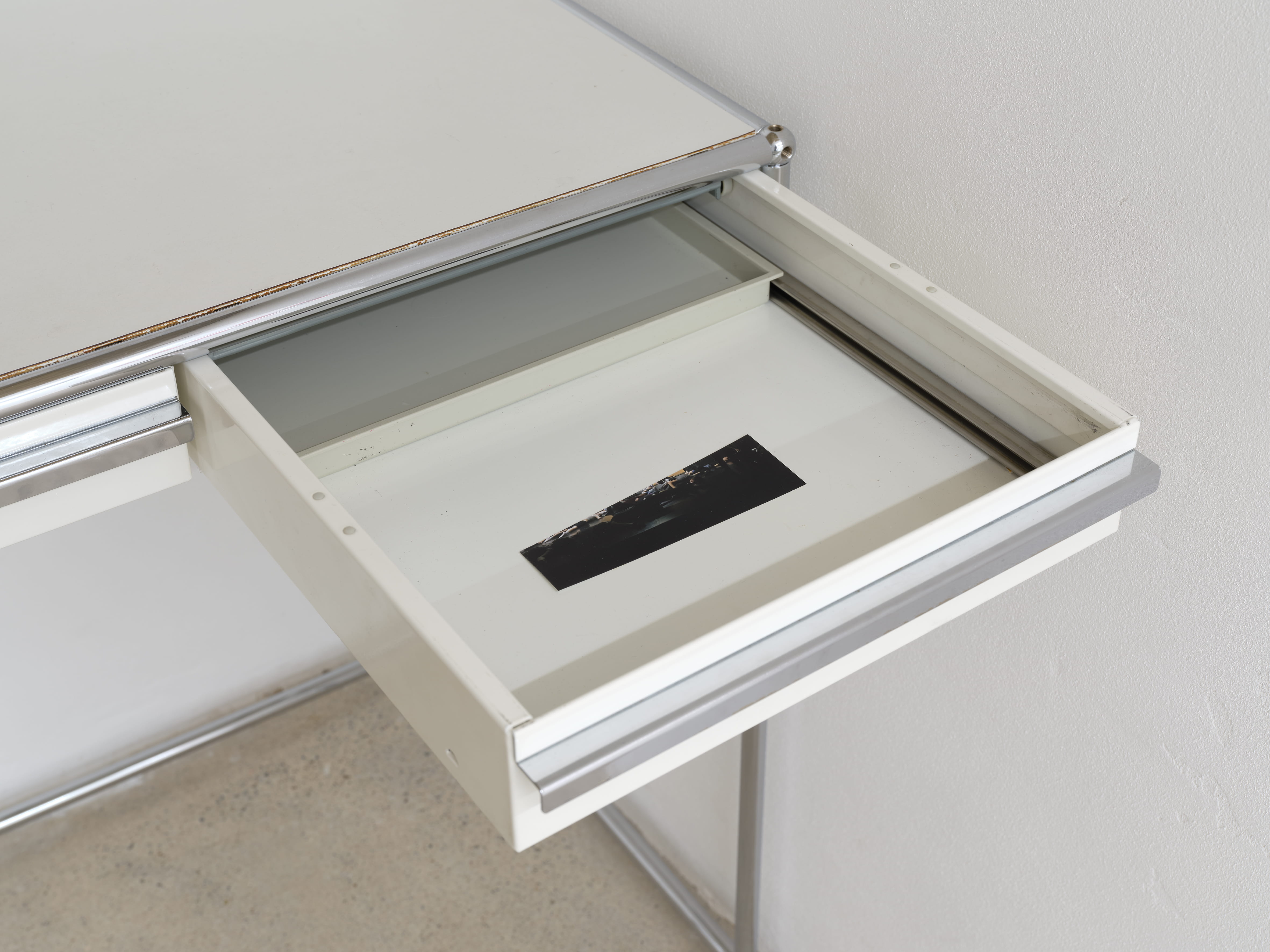 Installation view, Scindere, 2026. Courtesy of the artists and Josey, Cologne.
