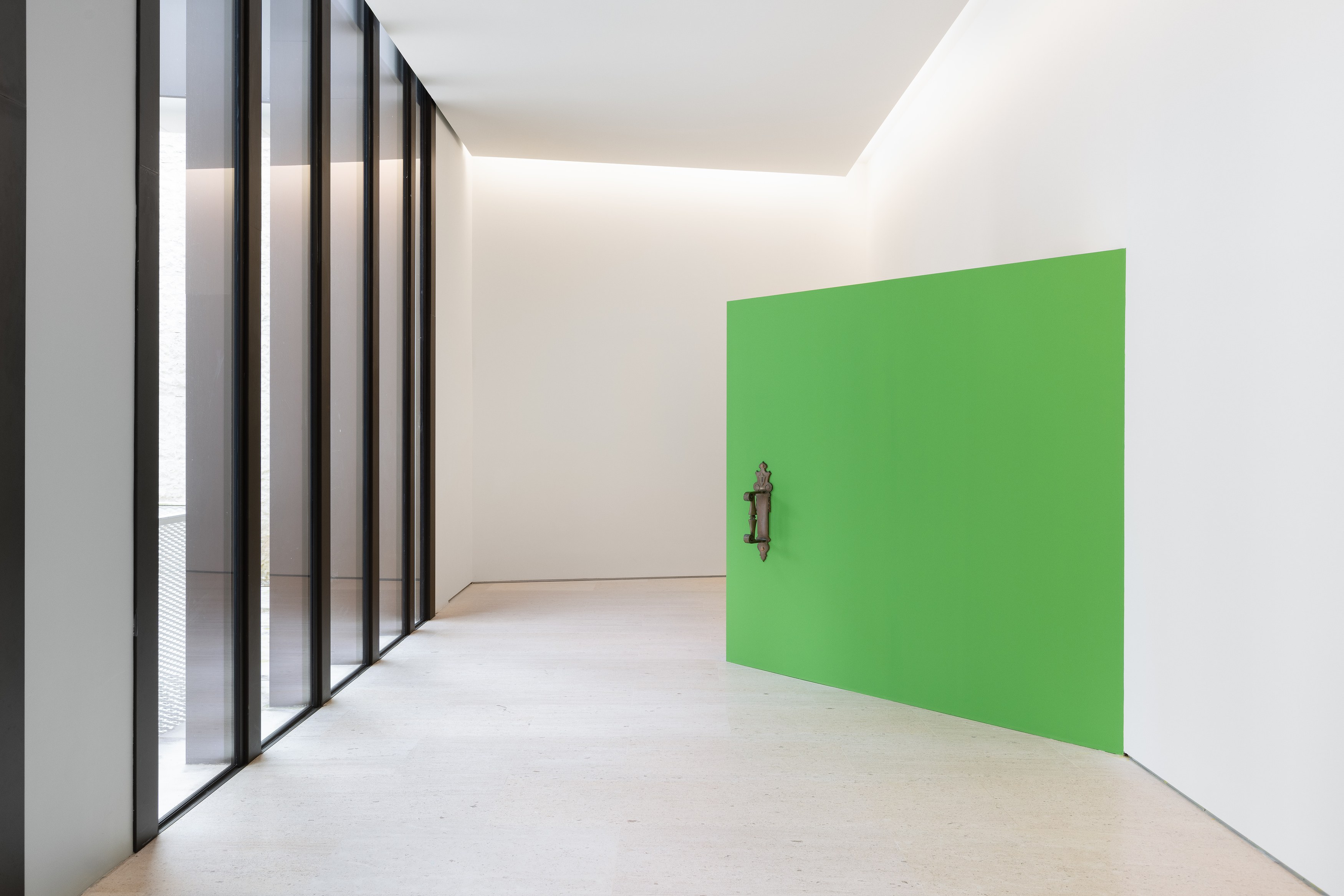 Installation View, Bruno Zhu: Belas Artes, 2026. Courtesy of the artist and Centro de Arte Moderna Gulbenkian, Lisbon. Photography: Bruno Lopes.