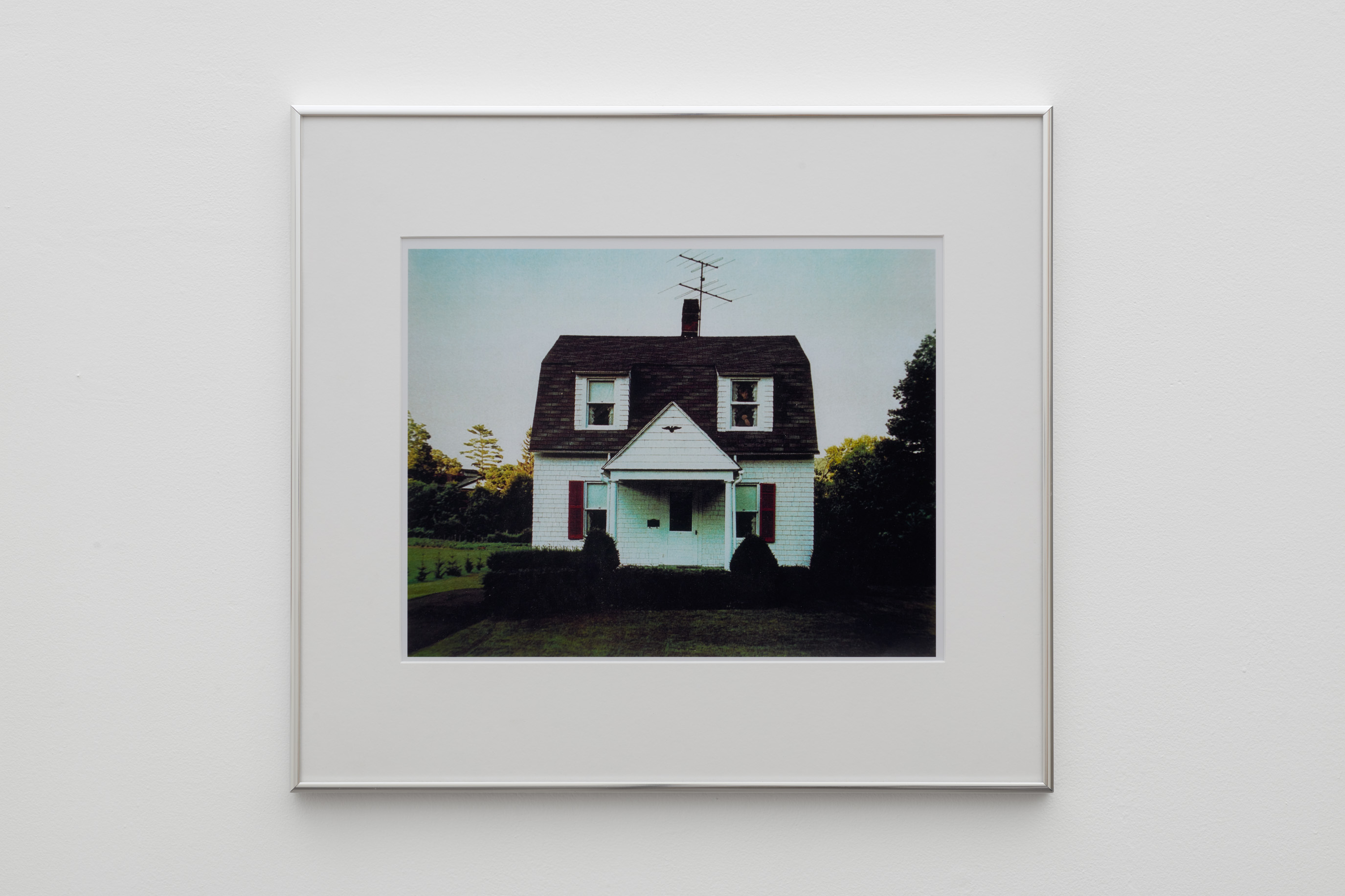 Erin Calla Watson, West Avenue, Great Barrington, 2023. Chromogenic print, edition 1/3 + 2 AP, image size: 11.25 x 14 in. (28.2 x 35.6 cm); framed size: 18 x 29 in. (45.7 x 50.1 cm). Image courtesy of the artist and Ehrlich Steinberg, Los Angeles. Photo: Evan Walsh.