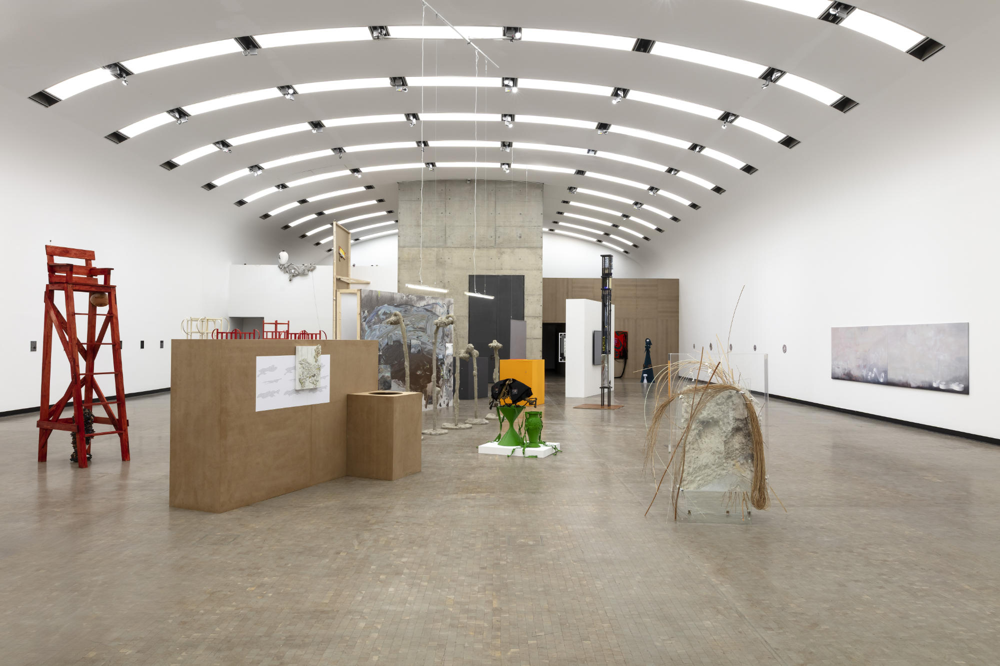 Installation view, Lebt und arbeitet in Wien, 2026. Courtesy of the artists and Kunsthalle Wien, Vienna.