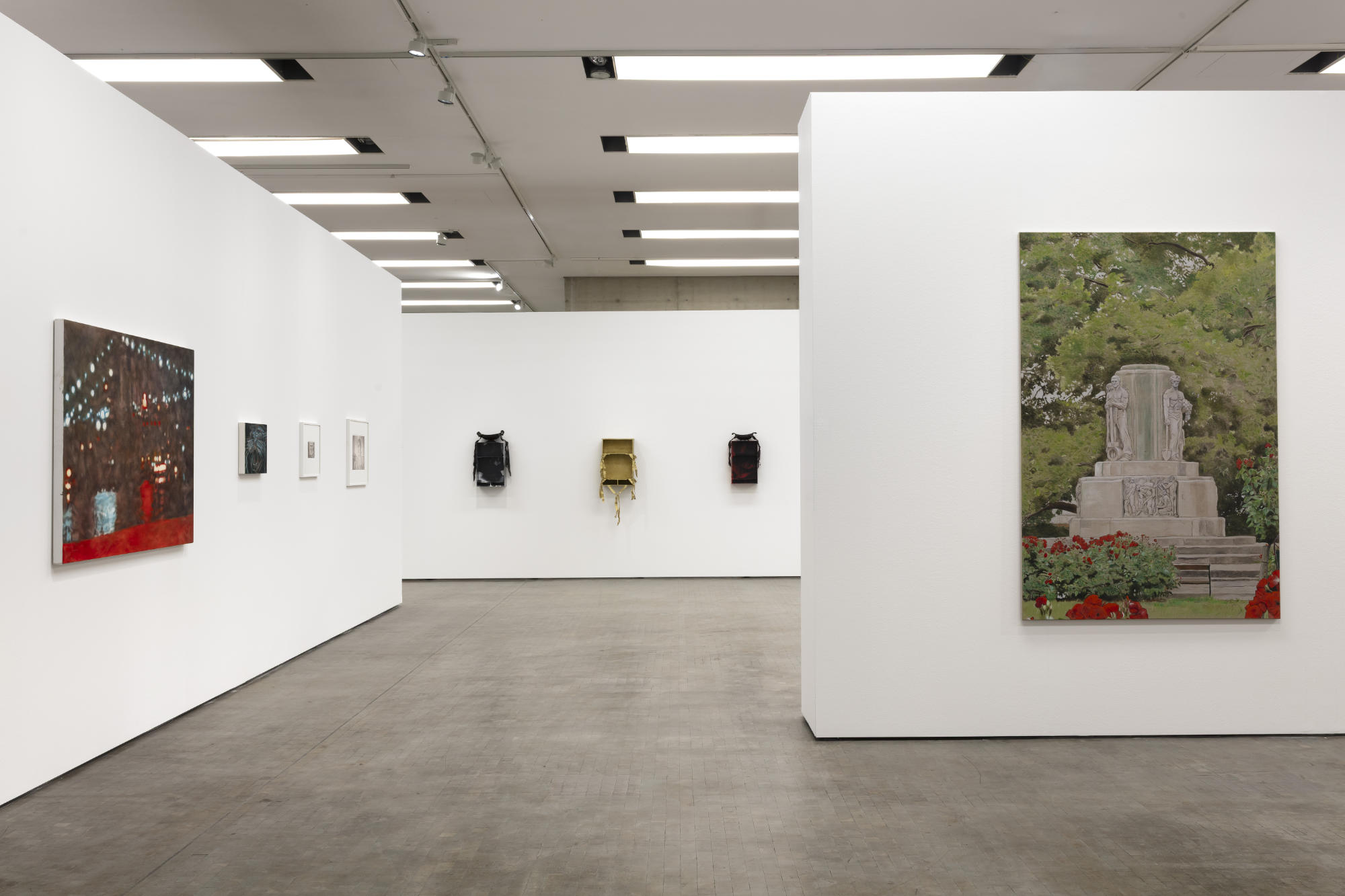 Installation view, Lebt und arbeitet in Wien, 2026. Courtesy of the artists and Kunsthalle Wien, Vienna.