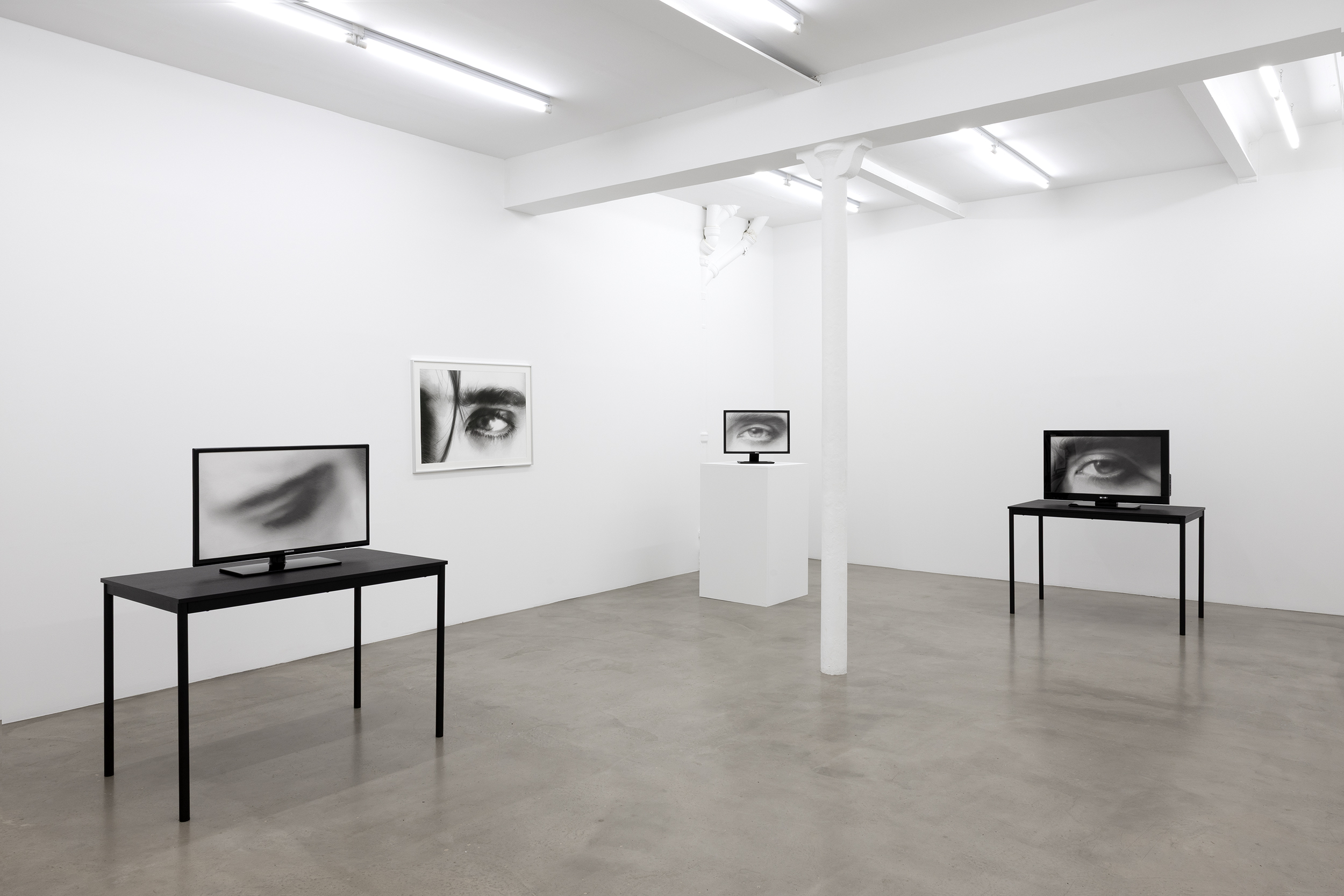 Installation view, Nicolas Ceccaldi: UNPLUGGED, 2026. Courtesy of the artist and Edouard Montassut, Paris.