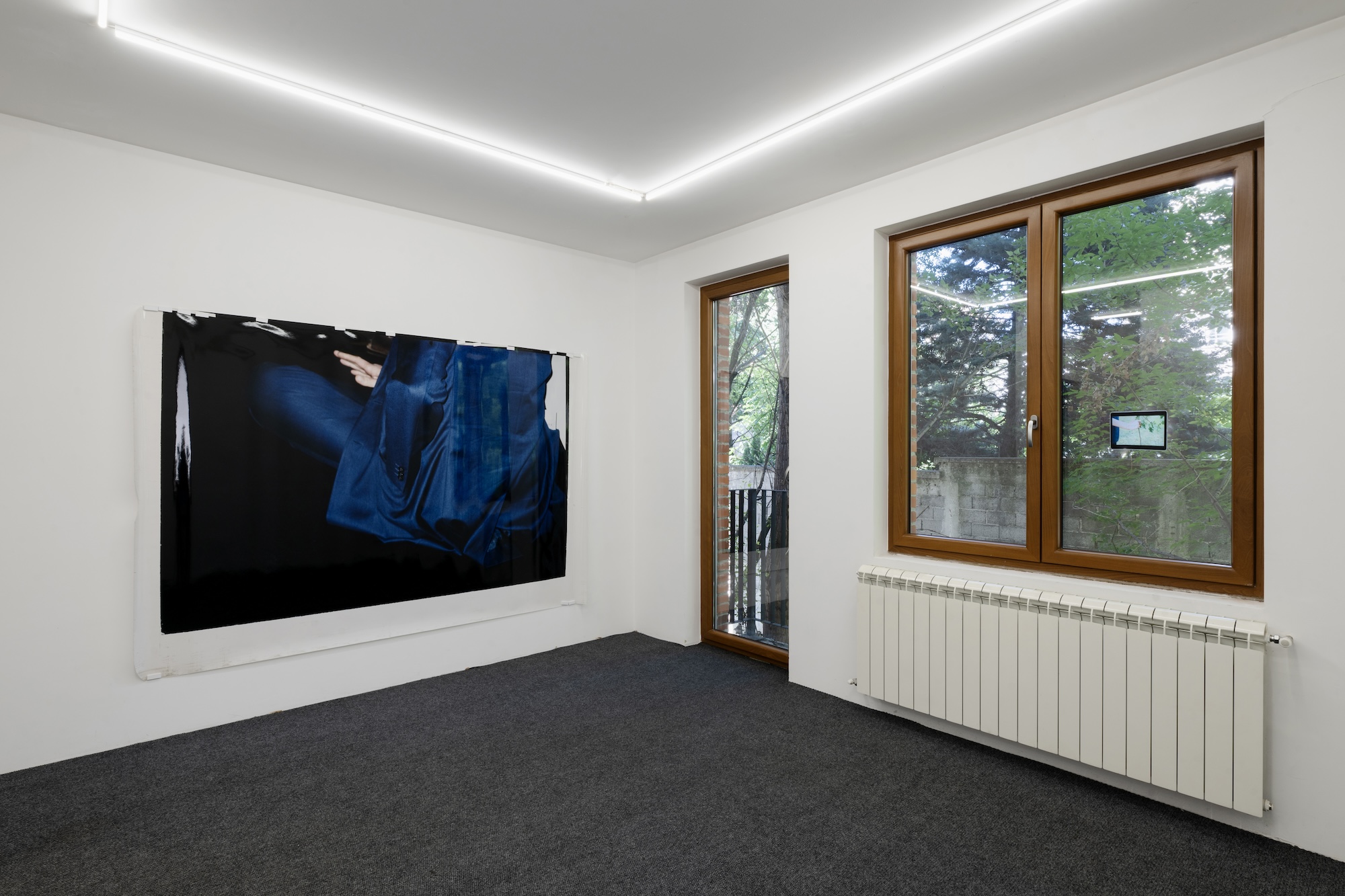 Installation view: Ivana Kojić and Marianne Mueller, Belgrade. Courtesy of Autokomanda. Photography: Bojana Janjić.