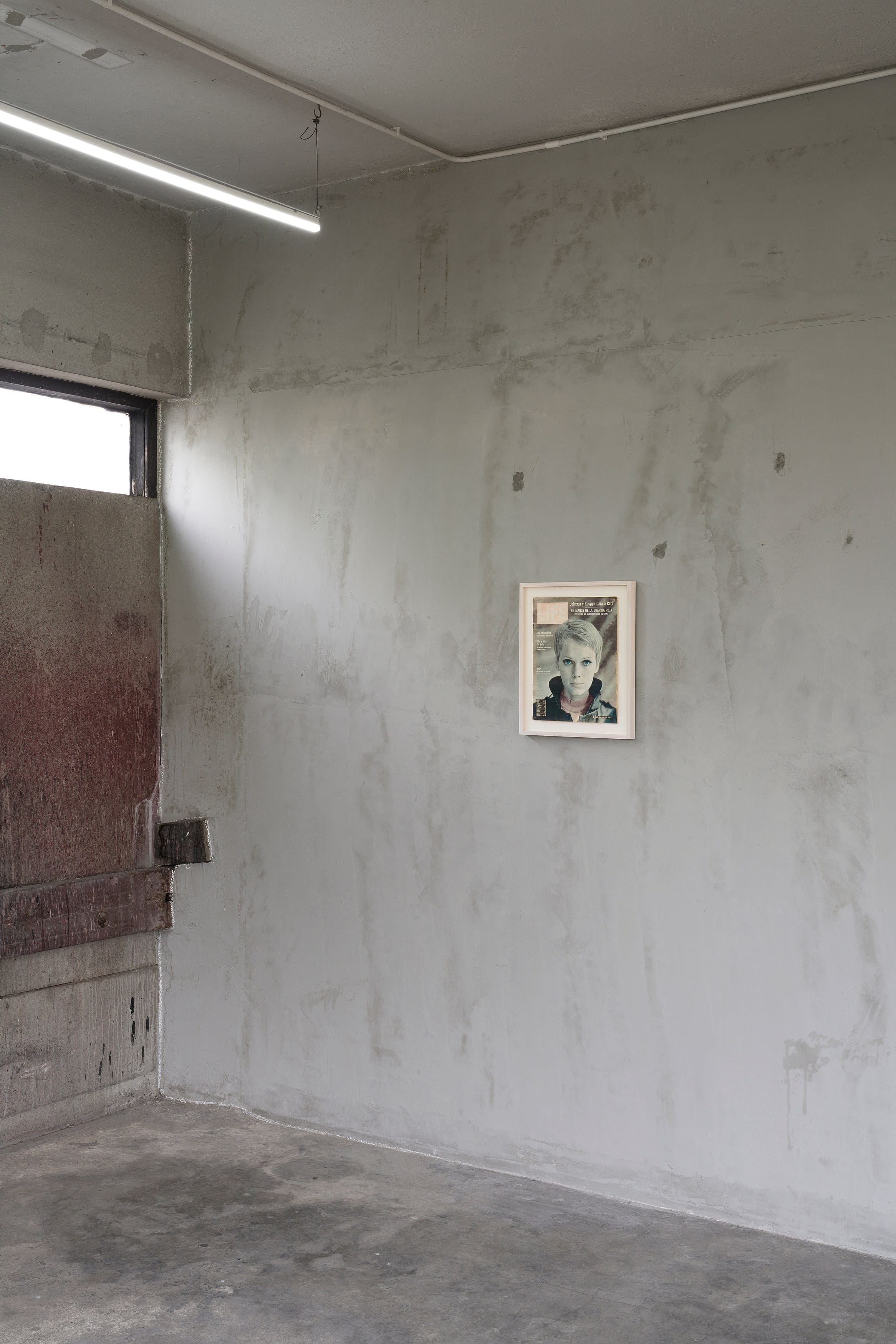 MELVIN MOTI, Miamilism, 2010, Paper, magazine, 35 x 43 cm, framed, Edition of 3, Courtesy of the artist. Photography by Atelier 247, courtesy of Storage Art Space.