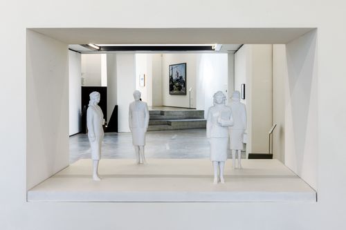 Installation view, Passants parmis les pierres, fjk3—Contemporary Art Space, Vienna, 2026. Photo: Lisa Rastl.