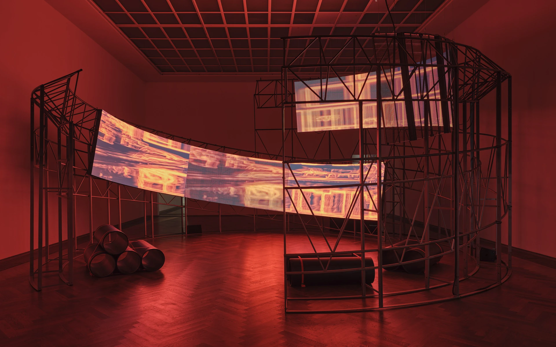 Shuang Li, Alliance (Heart Loop), 2026, installation view, in: Shuang Li, Alliance, Kunsthalle Basel, 2026, photo: Philipp Hänger / Kunsthalle Basel
