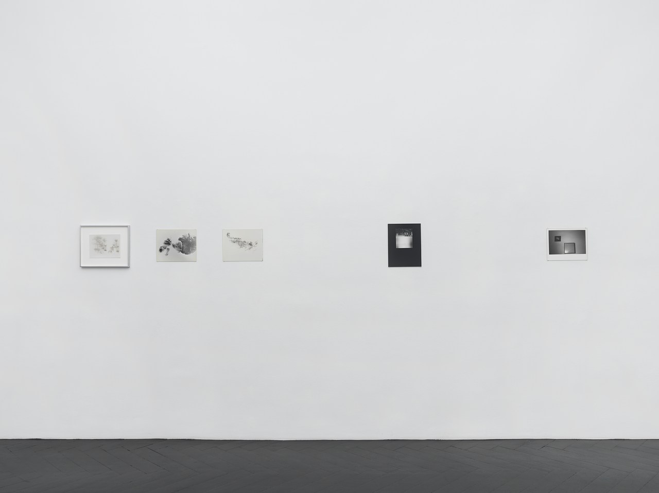 Alix Cléo Roubaud, Si quelque chose noir, Installation view, Galerie Buchholz, Berlin, 2026.