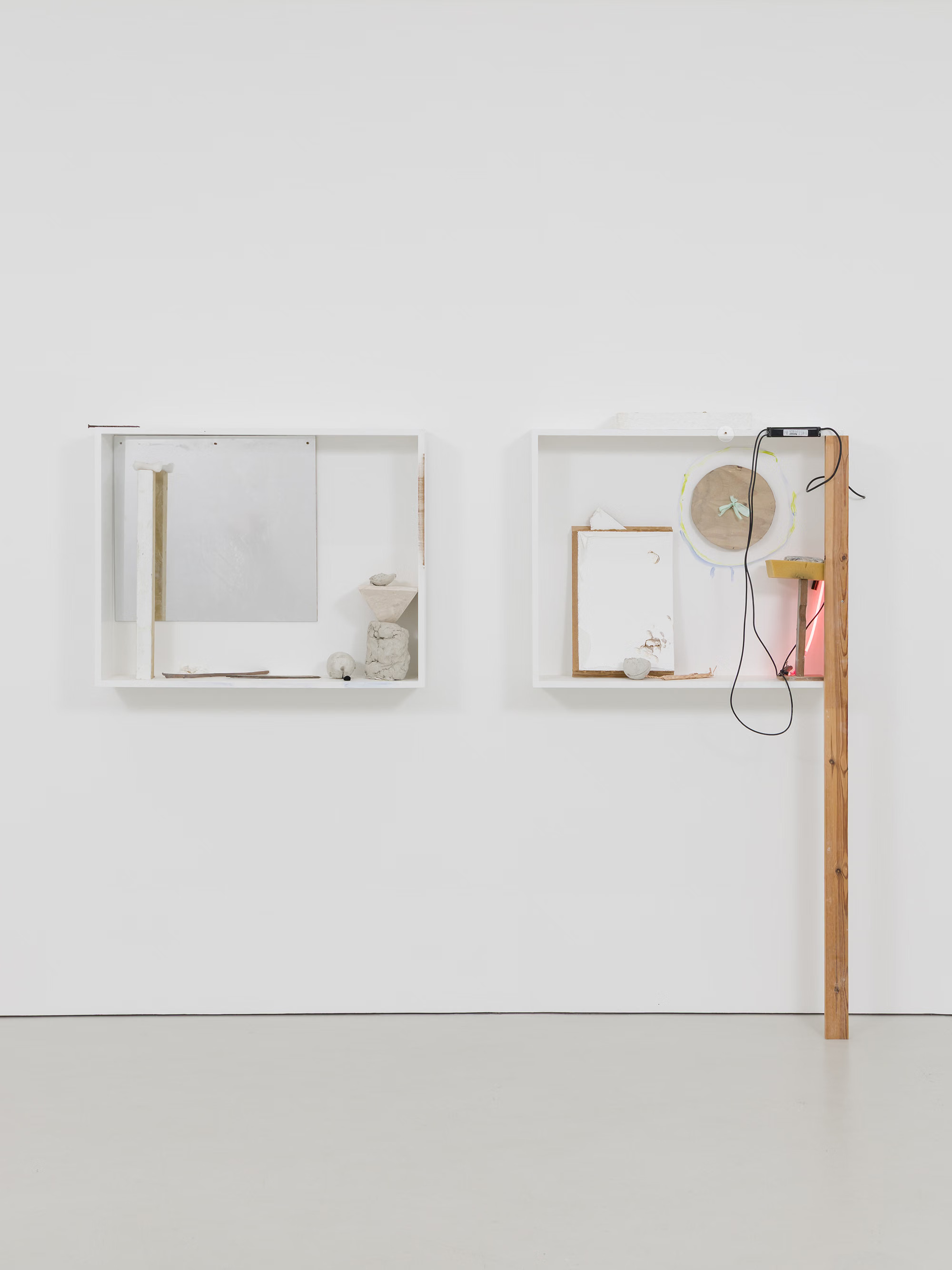 Rebecca Warren, Telepath, mixed media vitrine 180.3 × 189.2 × 28 cm – 71 × 74 1/2 × 11 in, 2026. Courtesy of the artist and Maureen Paley.