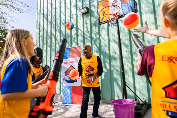 A Game of Physics and Leaf Blowers