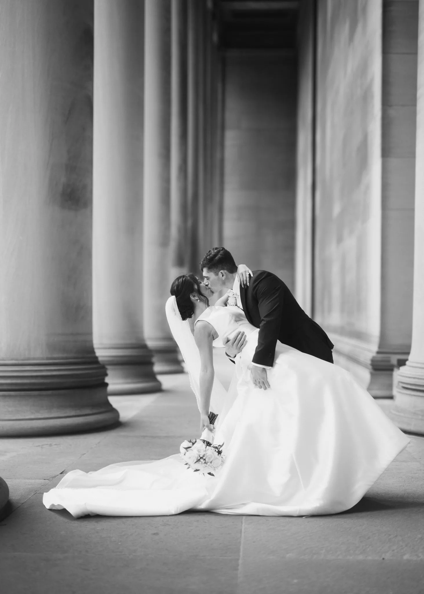 Pittsburgh Field Club Wedding Heinz Chapel