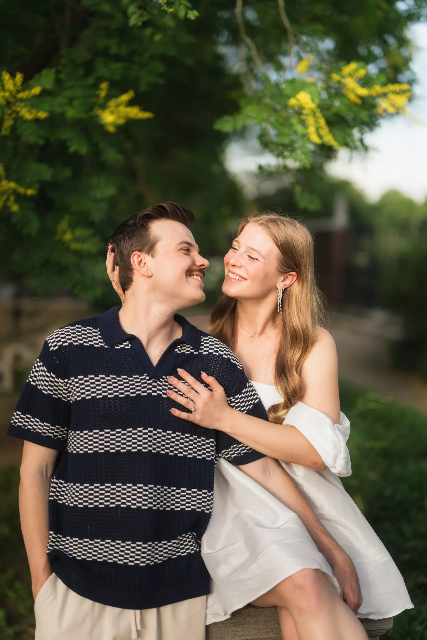 Pittsburgh Engagement Photographer 