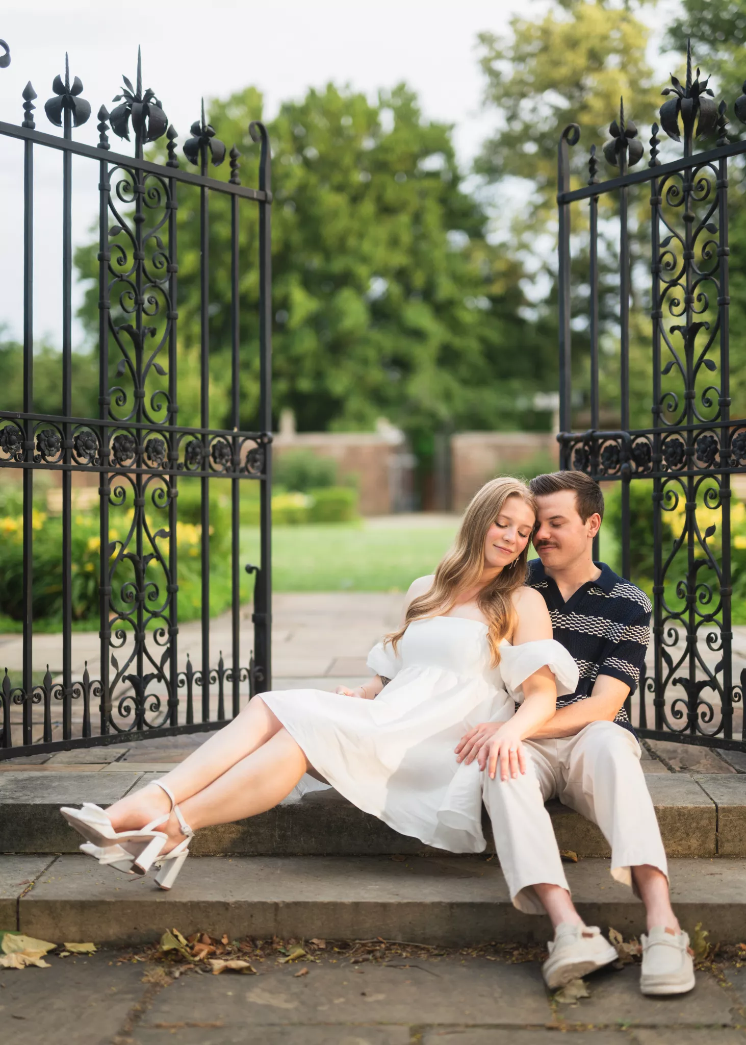 Pittsburgh Engagement Photographer 