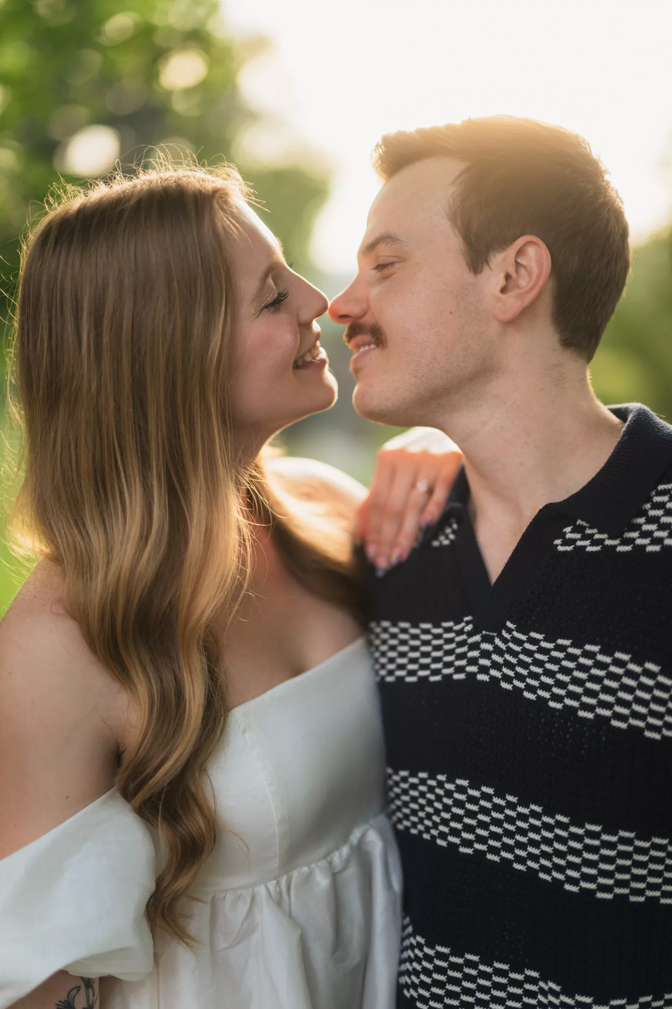 Pittsburgh Engagement Photographer 