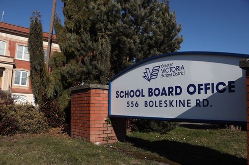 SD61 board reluctantly approves ward electoral system