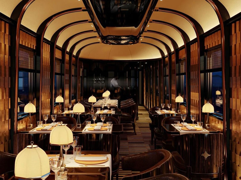 L'Orient Express Dining Car