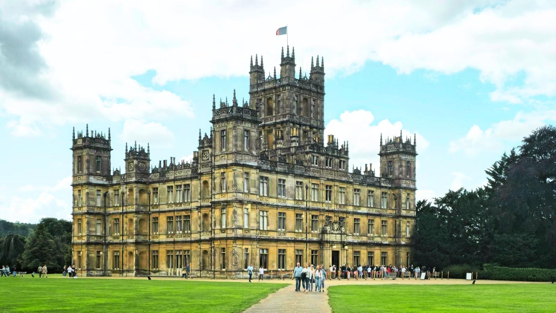 British Pullman Highclere Castle