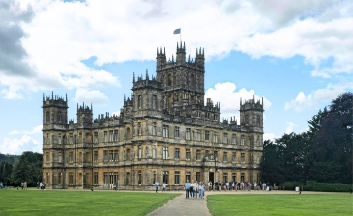 British Pullman Highclere Castle