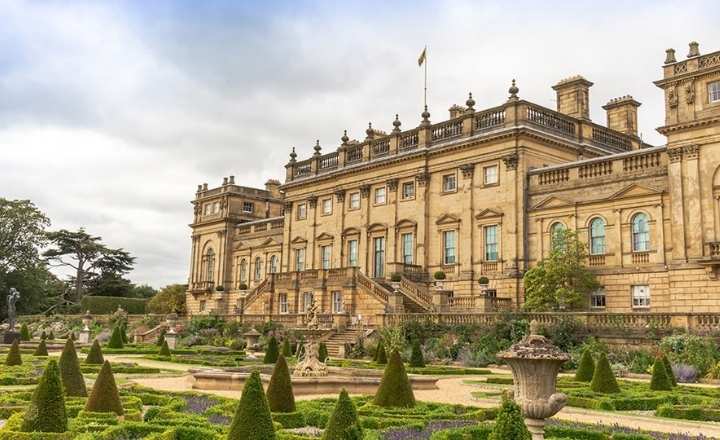 Join the Northern Belle on a day trip to Harewood House