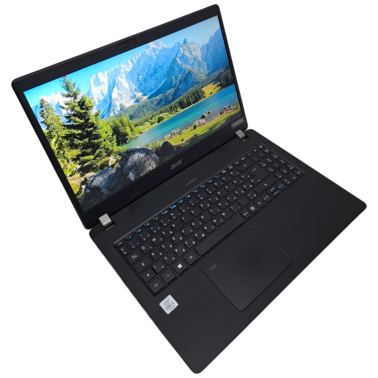 Acer-Travelmate-P215-52