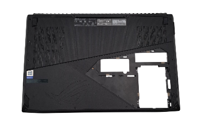 Asus-Rog-Strix-GL703GM-Alsó-Burkolat