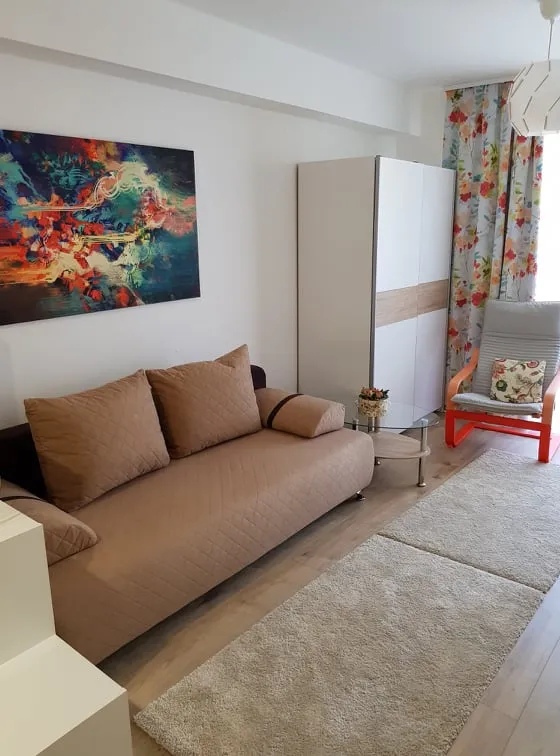 Kiadó garzonlakás a SOTE mellett, Tűzoltó utcában!