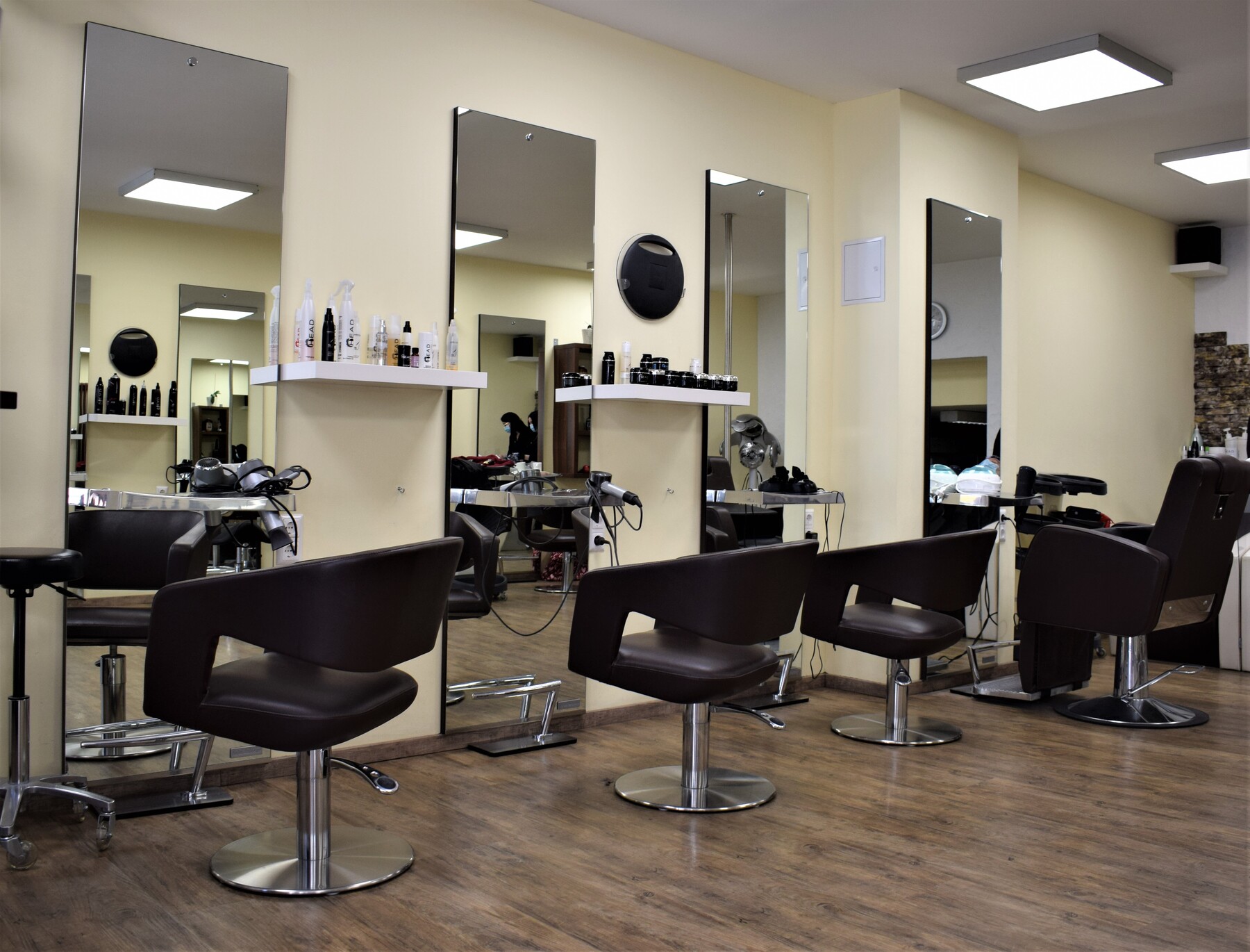  Make-up-Stationen