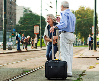 Traveling-Couple