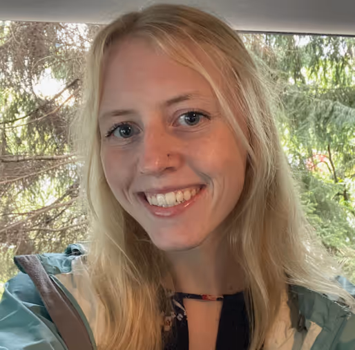 Cannoli Lover + Competitive Rower Isabella Abbott