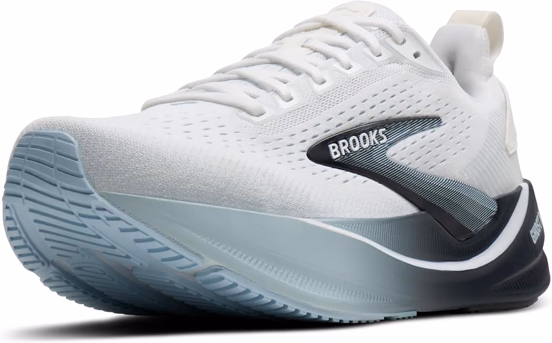 Brooks Ghost Max sneakers presented as an alternative to Hoka