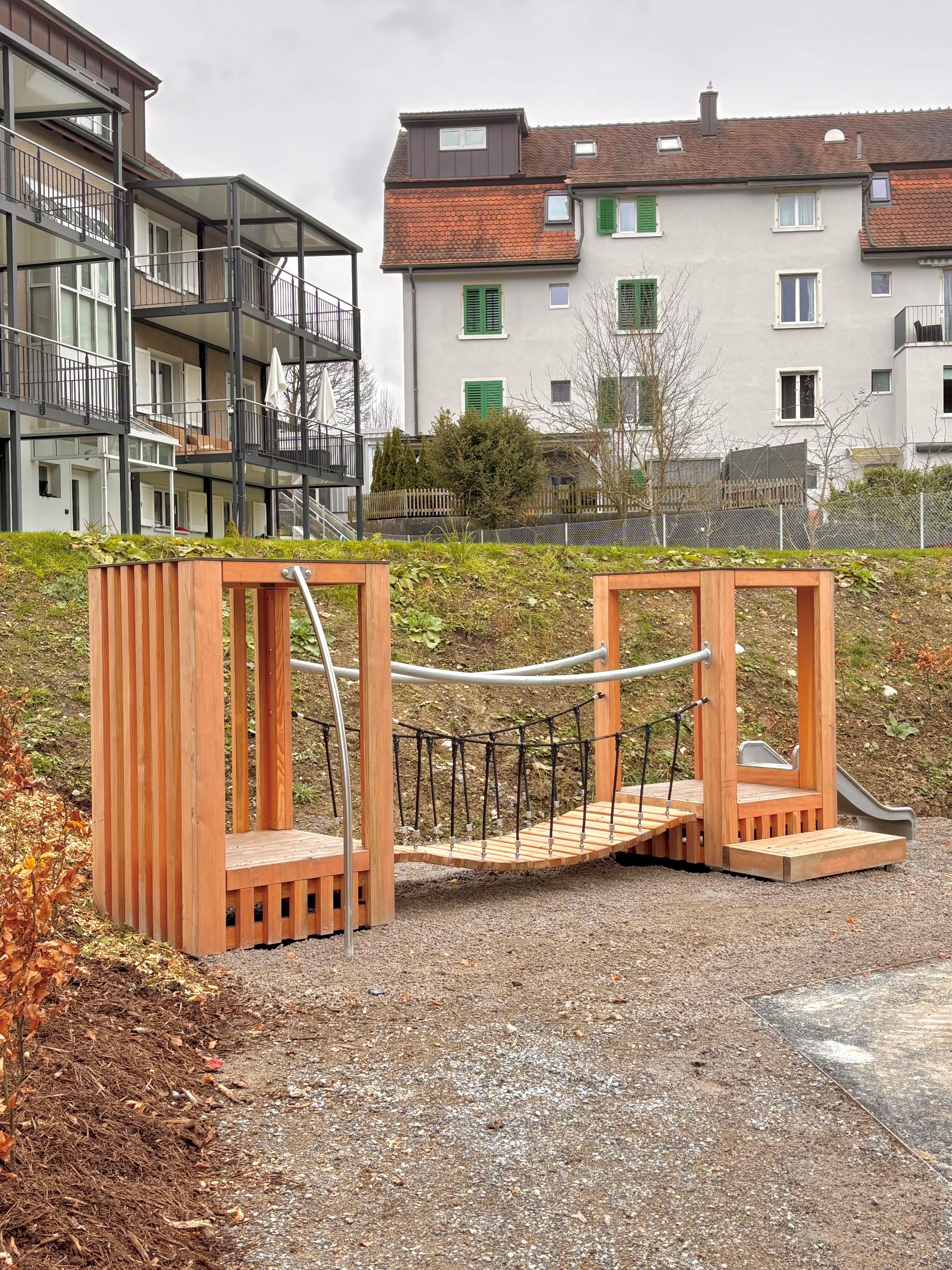 Sichere und kindgerechte Spielplätze – Planung, Bau und Prüfung aus einer Hand!