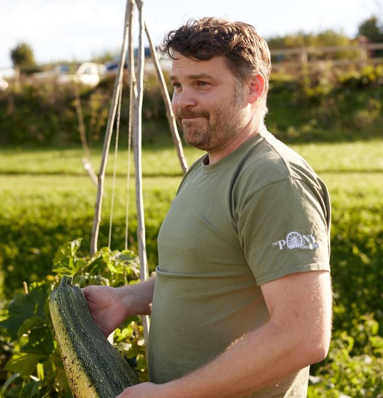 Josh & Holly Eggleton