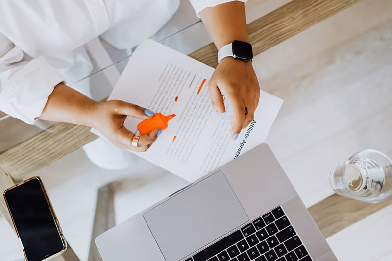 HR consultant for organizational compliance expertise