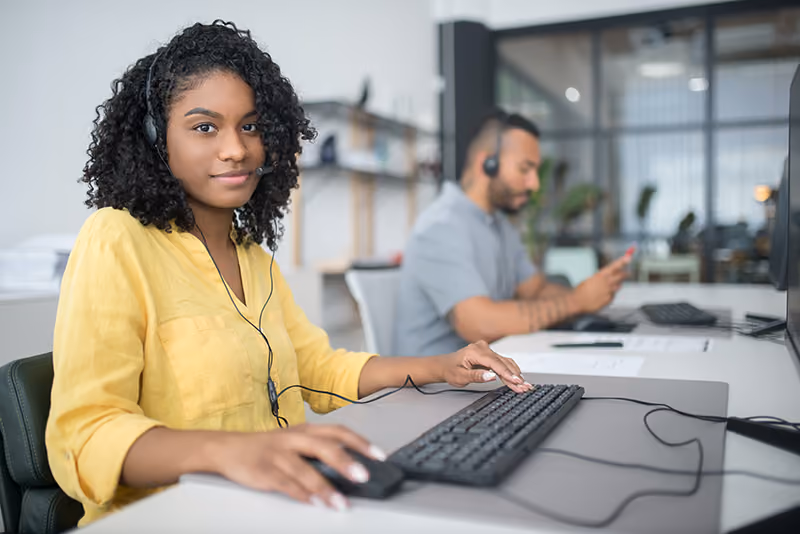 Help desk employee using help desk software.