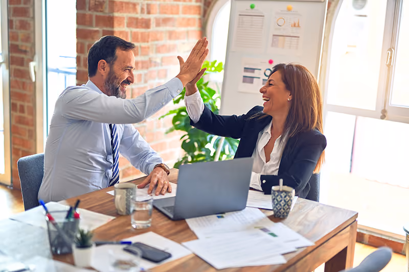 A leader using performance management goals to build relationships with her team.