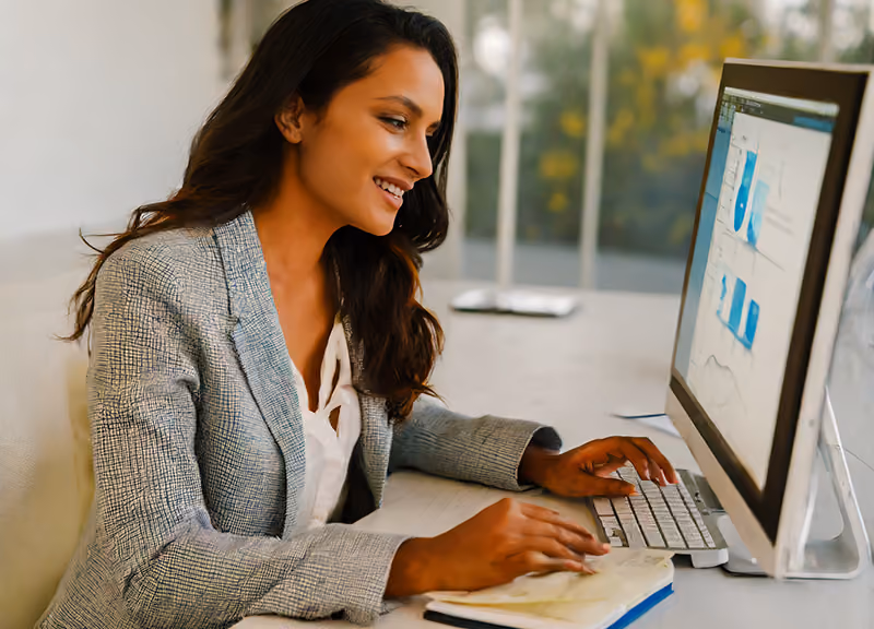 A hiring manager uses the dashboard on her recruitment automation software to check for bottlenecks in the hiring process.