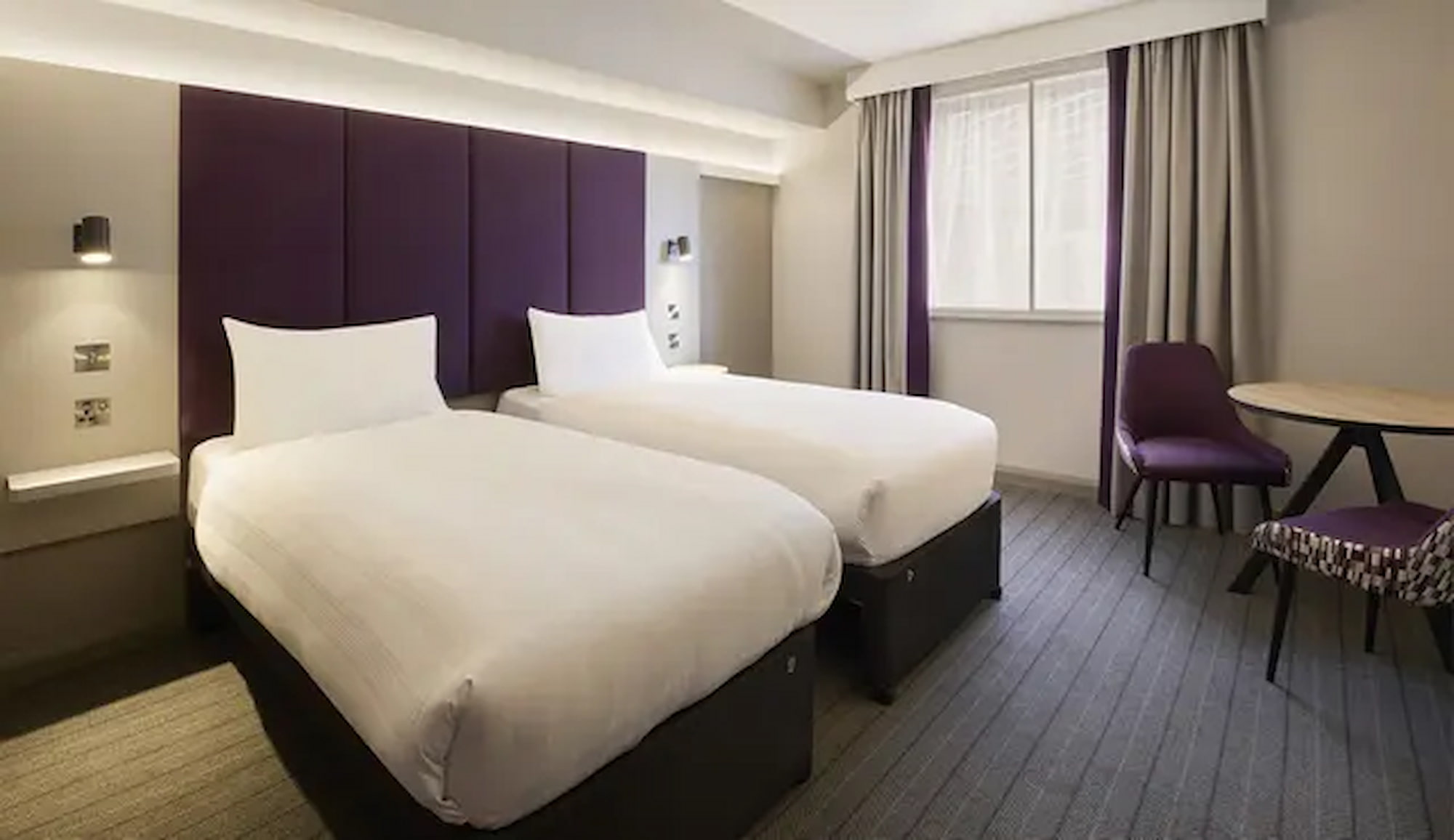 Premier Inn Stratford-Upon-Avon Central
