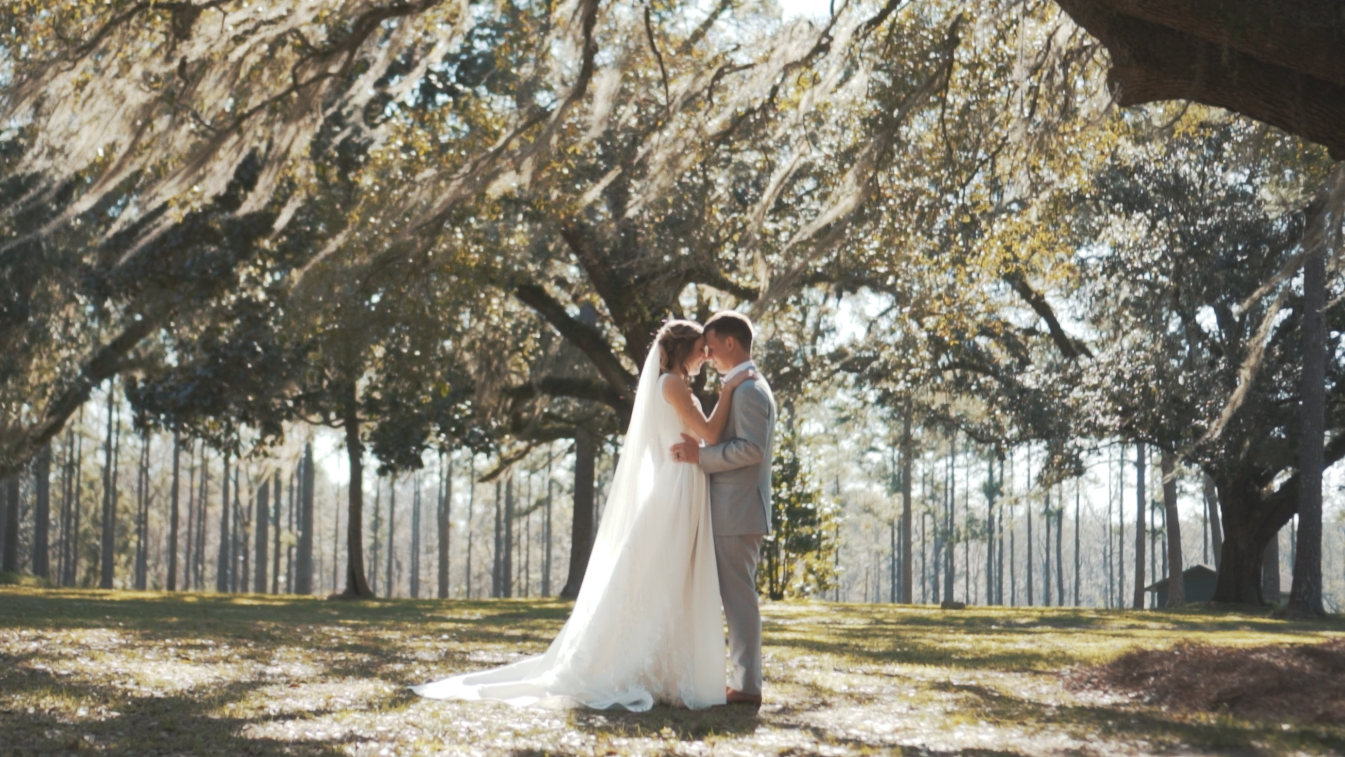 Bride and groom can't stop smiling after tropical wedding ceremony!