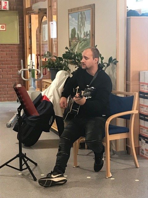 Trykk her for å se aktiviteten