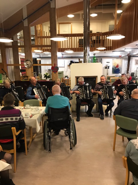 Trykk her for å se aktiviteten