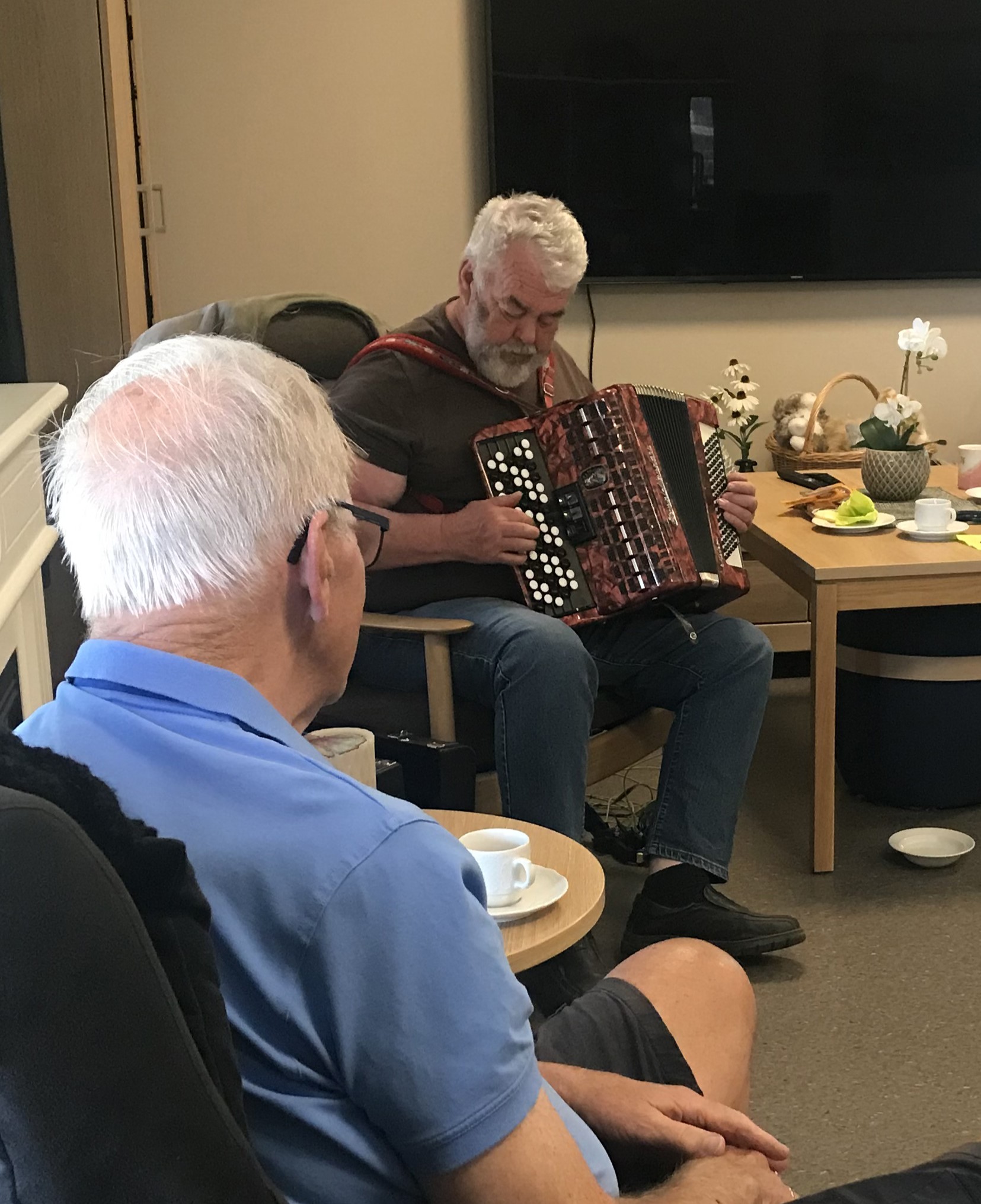 Trykk her for å se aktiviteten