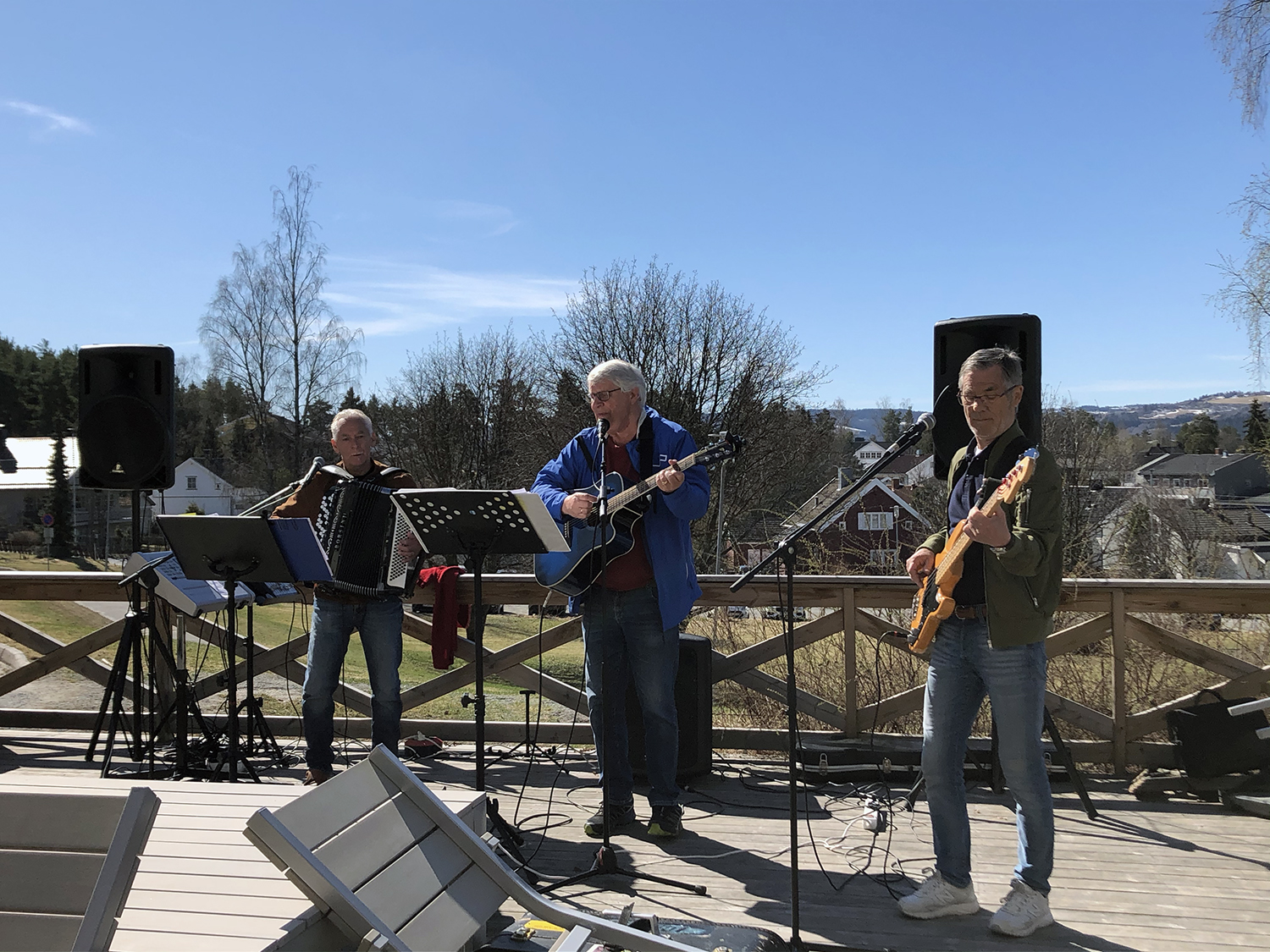 Trykk her for å se aktiviteten