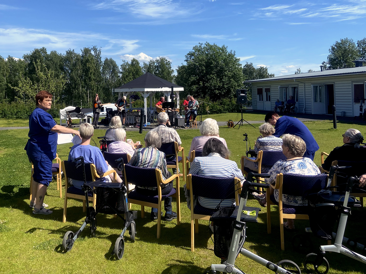 Trykk her for å se aktiviteten