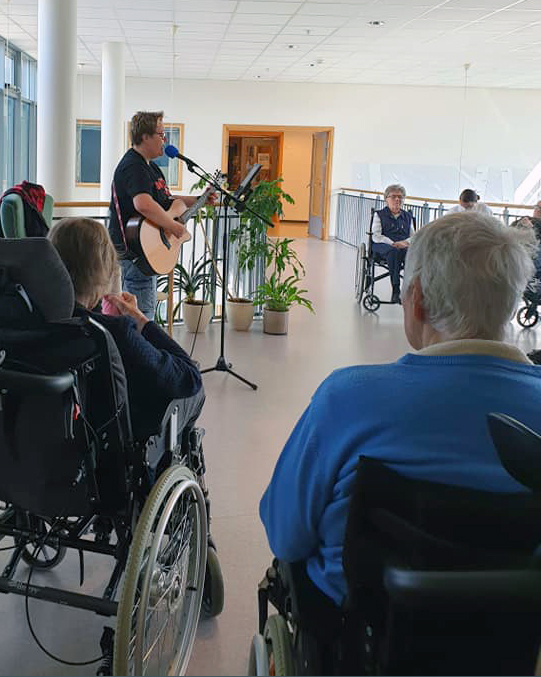 Trykk her for å se aktiviteten