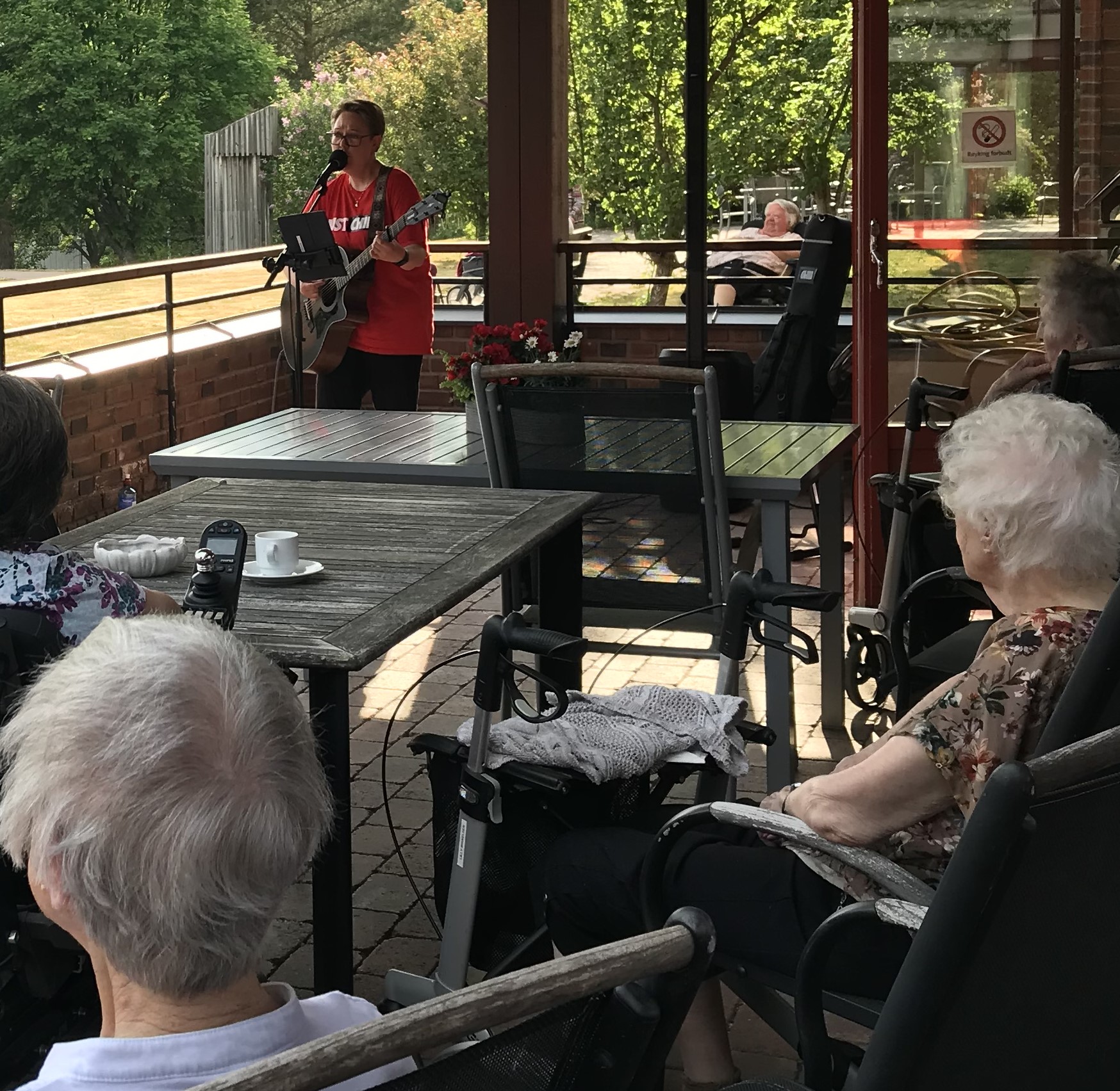 Trykk her for å se aktiviteten