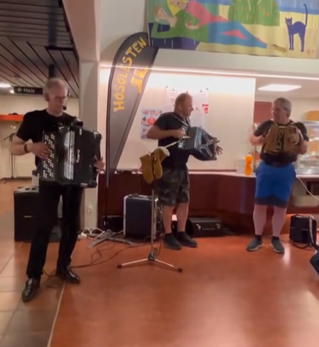 Trykk her for å se aktiviteten