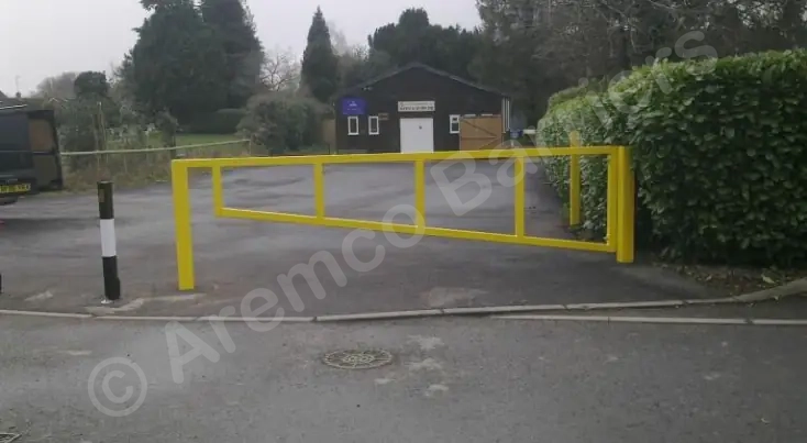 Gates and Height Barriers